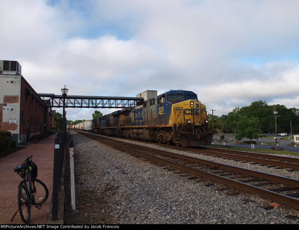 CSX 523